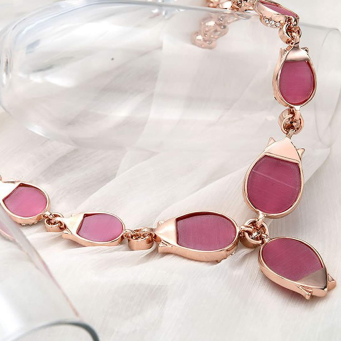 Collares y Pendientes