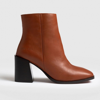 Botas